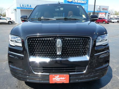 Used 2022 Lincoln Navigator L Reserve w/ Equipment Group 201A AWD/4WD image 10