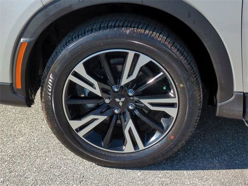 Used 2024 Mitsubishi Eclipse Cross SE image 11