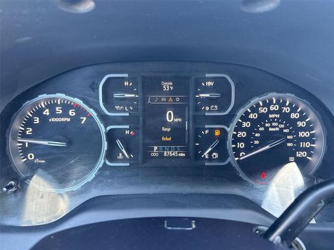 Used 2021 Toyota Tundra SR5 AWD/4WD image 14