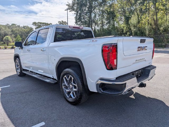 Used 2025 GMC Sierra 1500 SLT w/ SLT Premium Plus Package AWD/4WD image 10