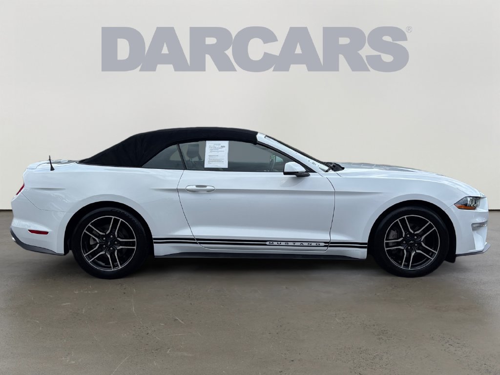 Used 2019 Ford Mustang Premium RWD image 8