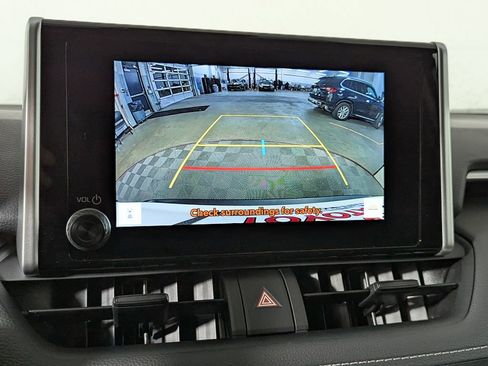 New 2025 Toyota RAV4 LE image 18