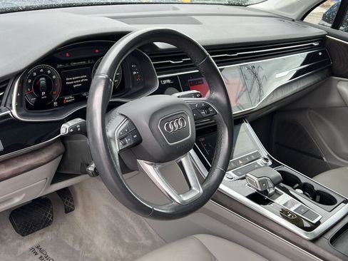 Used 2021 Audi Q7 3.0T Premium Plus w/ Premium Plus Package AWD/4WD image 17