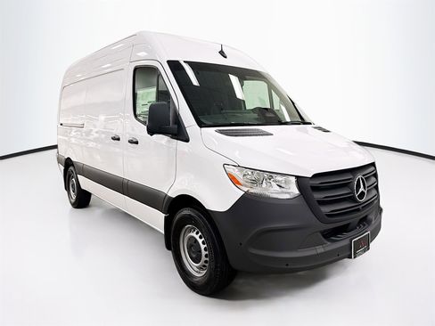 New 2026 Mercedes-Benz Sprinter 2500 image 1