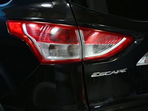 Used 2014 Ford Escape Titanium w/ Equipment Group 401A image 16