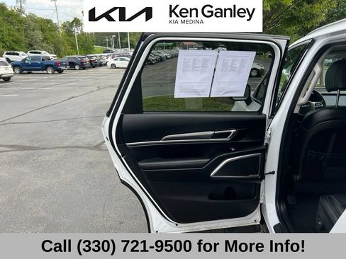 Certified 2024 Kia Telluride S w/ S Sunroof Package AWD/4WD image 45