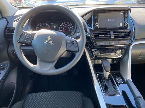 New 2025 Mitsubishi Eclipse Cross ES image 9