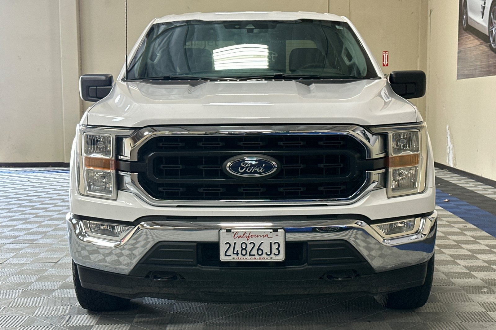 Used 2021 Ford F150 XLT w/ Trailer Tow Package AWD/4WD image 9