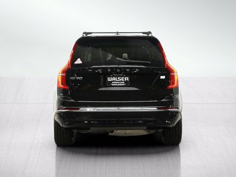 Used 2024 Volvo XC90 T8 Ultimate w/ Protection Package Premier AWD/4WD image 4