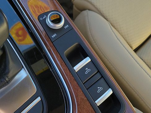 Used 2022 Audi A5 2.0T Premium Plus w/ Premium Plus image 27