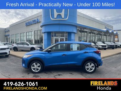 Used 2025 Nissan Kicks Play S