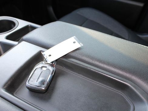 Used 2019 Chevrolet Silverado 1500 LT Trail Boss w/ Convenience Package image 26