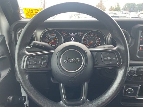 Used 2023 Jeep Gladiator Sport w/ Trailer Tow Package image 14