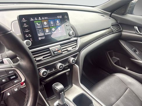 Used 2022 Honda Accord Sport image 15