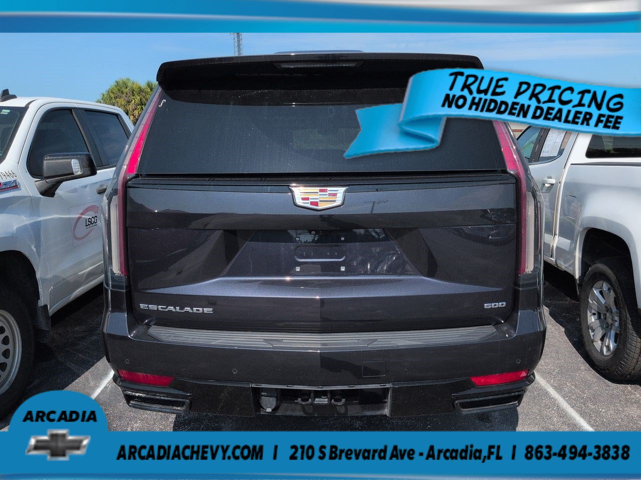 Used 2024 Cadillac Escalade ESV Sport Platinum AWD/4WD image 4