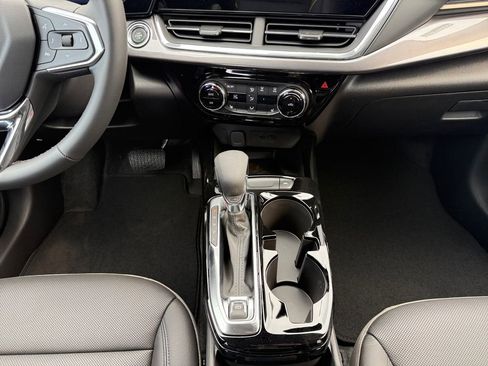 New 2026 Chevrolet Trax ACTIV w/ Sunroof Package image 11