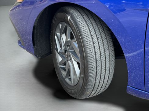 Certified 2024 Hyundai Elantra SEL FWD image 35
