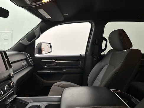 Used 2019 RAM 1500 Big Horn RWD image 23