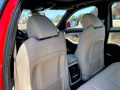 Used 2021 BMW 330i Sedan w/ Convenience Package image 12