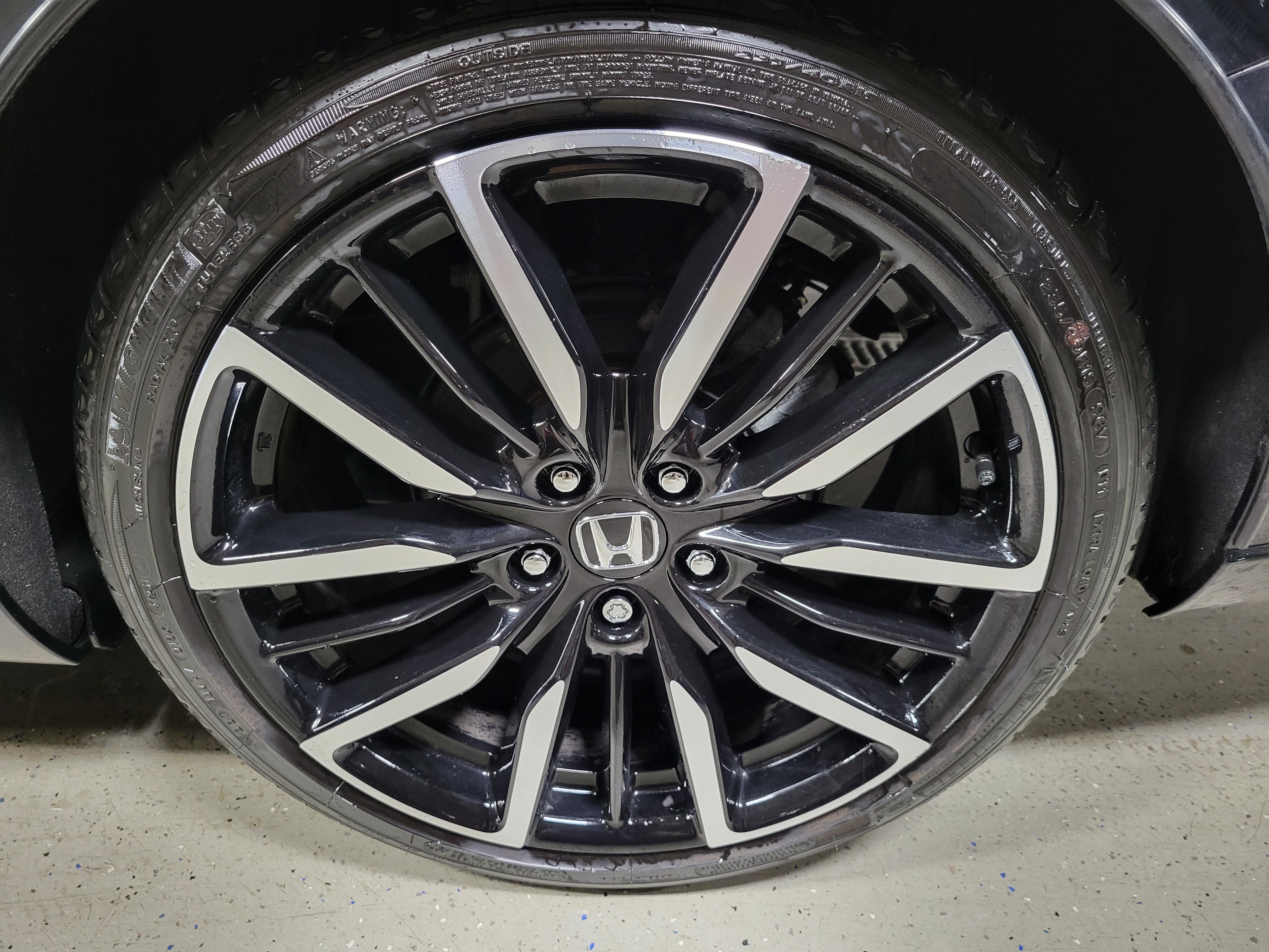 Used 2024 Honda Accord Touring image 8