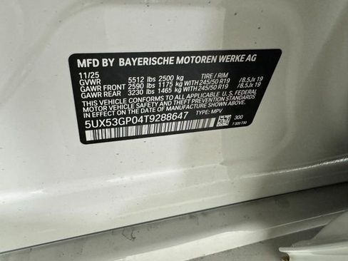 Certified 2026 BMW X3 xDrive30 w/ M Sport Package AWD/4WD image 32