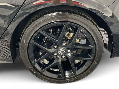 Used 2025 Honda Civic Sport image 8