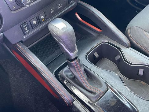 Used 2022 Nissan Frontier Pro-X image 30