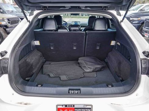 Used 2022 Ford Mustang Mach-E Select image 25