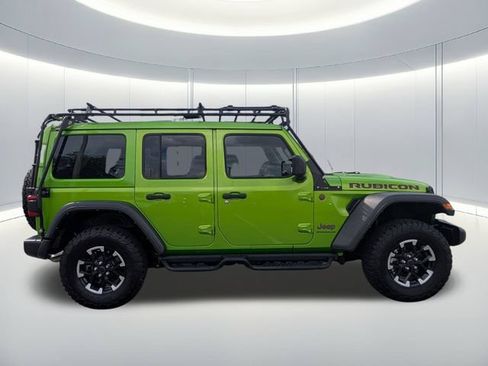 Used 2025 Jeep Wrangler Unlimited Rubicon w/ Safety Group AWD/4WD image 7