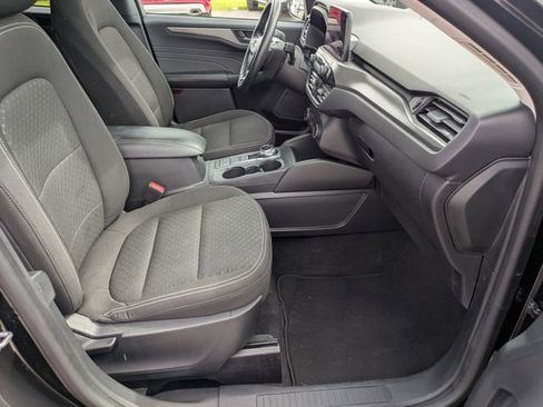 Used 2024 Ford Escape Active w/ Cold Weather Package image 31
