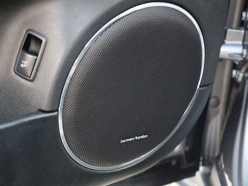 Used 2011 Mercedes-Benz GL 450 4MATIC image 33