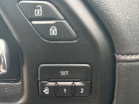 Used 2021 GMC Sierra 1500 Denali w/ Denali Ultimate Package image 13