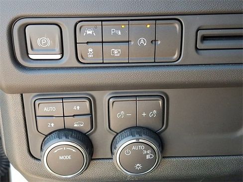 Used 2023 Chevrolet Tahoe RST w/ Luxury Package image 22