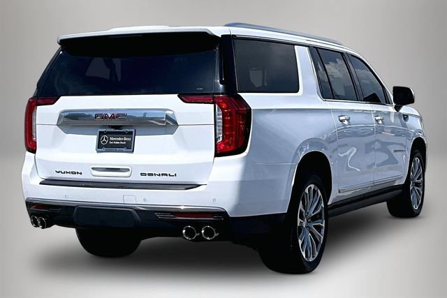 Used 2021 GMC Yukon XL Denali w/ Denali Premium Package AWD/4WD image 5