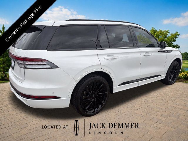Used 2023 Lincoln Aviator Reserve w/ Equipment Group 201A AWD/4WD image 7