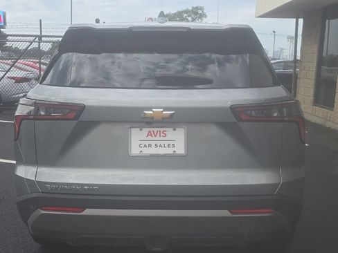 Used 2025 Chevrolet Equinox LT AWD/4WD image 5