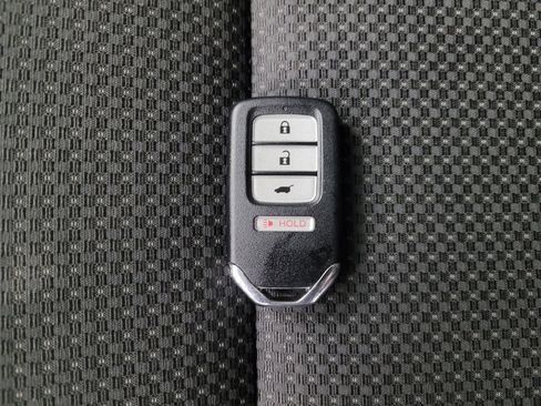 Used 2021 Honda HR-V EX image 32