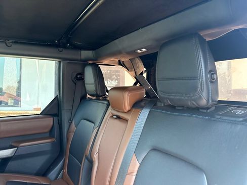 Used 2021 Ford Bronco Outer Banks AWD/4WD image 5
