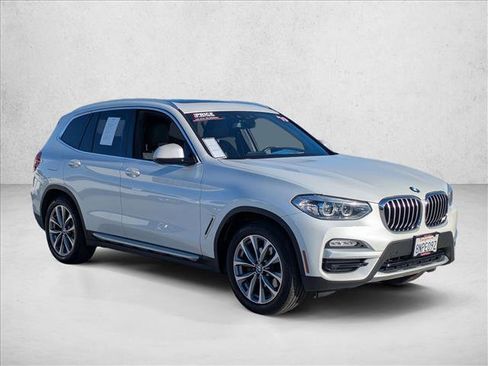 Used 2019 BMW X3 sDrive30i w/ Convenience Package image 3