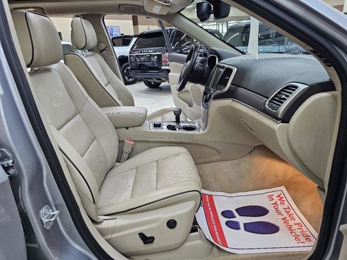Used 2015 Jeep Grand Cherokee Overland image 21