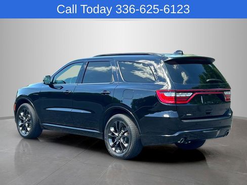 Used 2023 Dodge Durango R/T AWD/4WD image 3