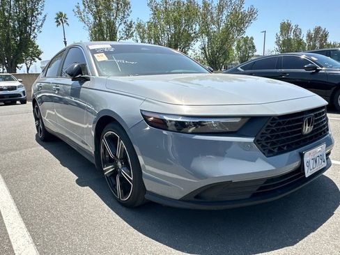 Used 2024 Honda Accord Sport image 2