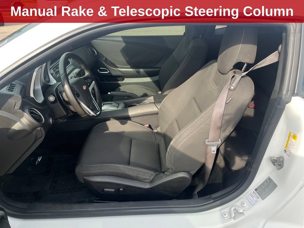 Used 2015 Chevrolet Camaro LT RWD image 11