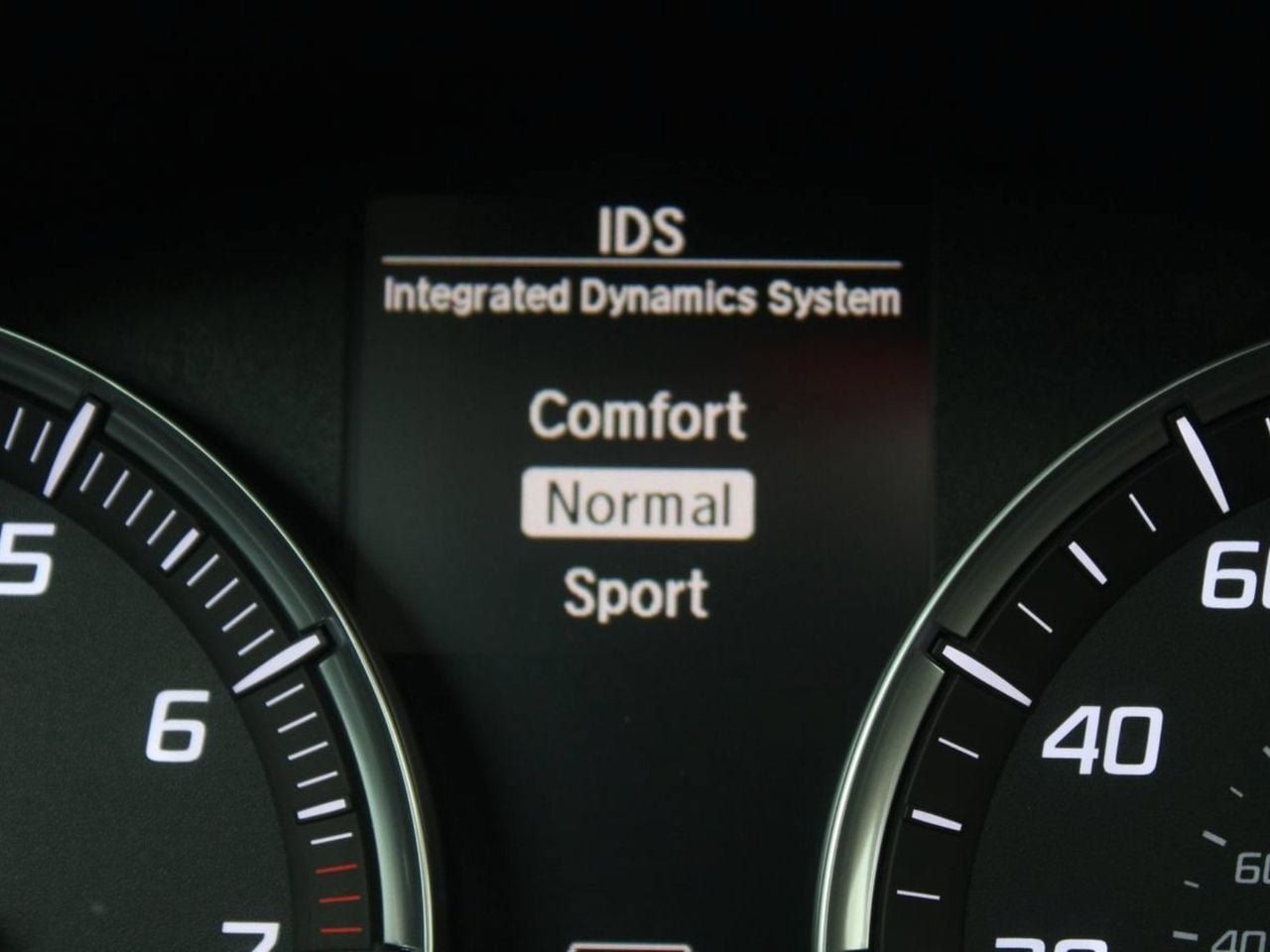 Used 2015 Acura MDX FWD image 27