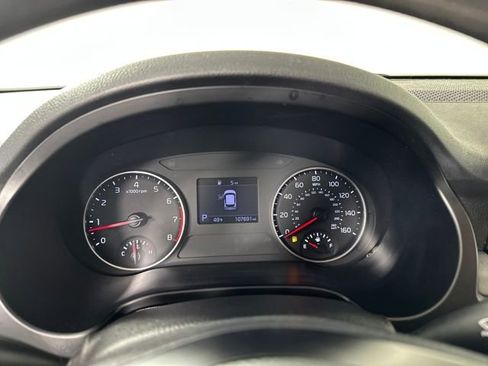 Used 2021 Kia Seltos LX image 17