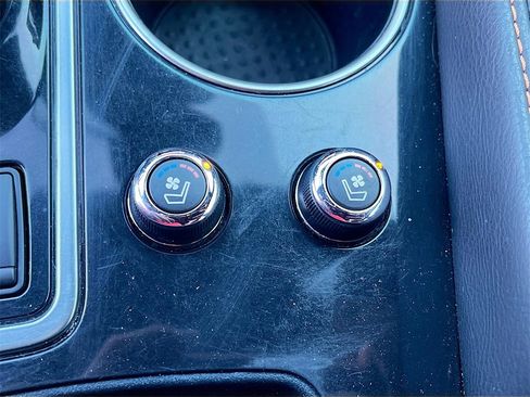 Used 2022 Nissan Maxima SR w/ Sport Mat Group image 21