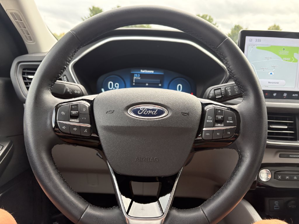Used 2023 Ford Escape Platinum AWD/4WD image 16