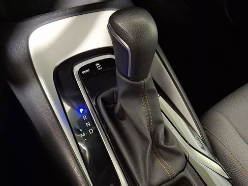 Used 2021 Toyota Corolla SE w/ Carpet Mat Package (TMS) FWD image 16