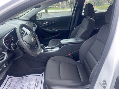 Used 2024 Chevrolet Malibu LT image 13