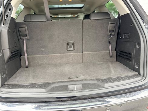 Used 2012 GMC Acadia Denali FWD image 18